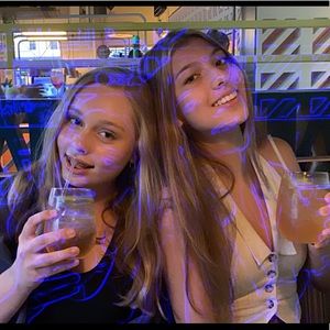 Meet your Posher, Lani